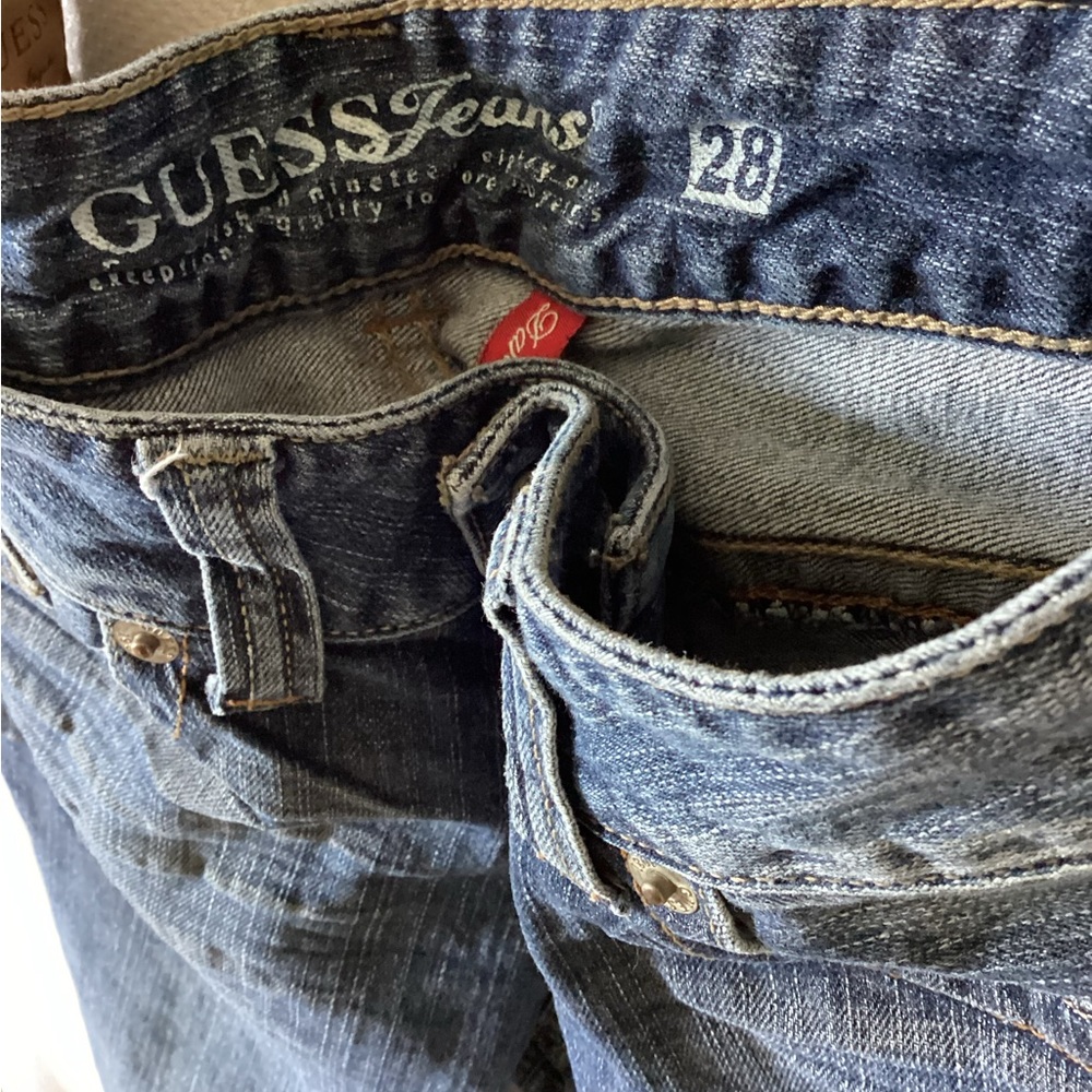 Guess jeans, size 28. - Picture 3 of 5